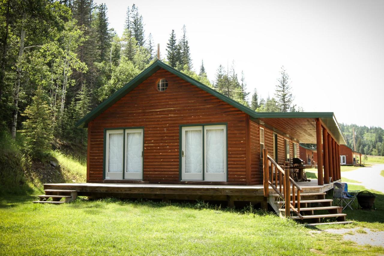  | Cole Cabins