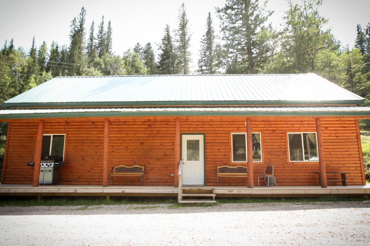  | Cole Cabins