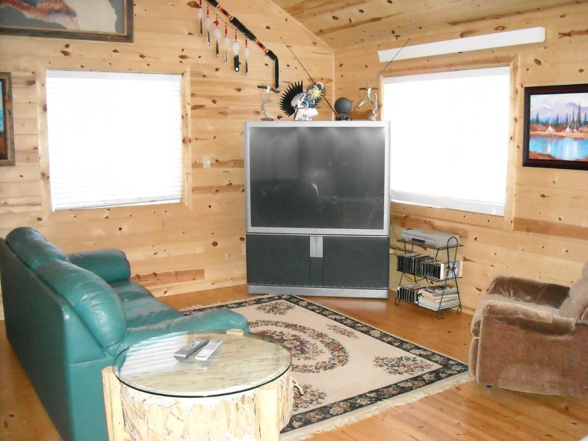  | Cole Cabins