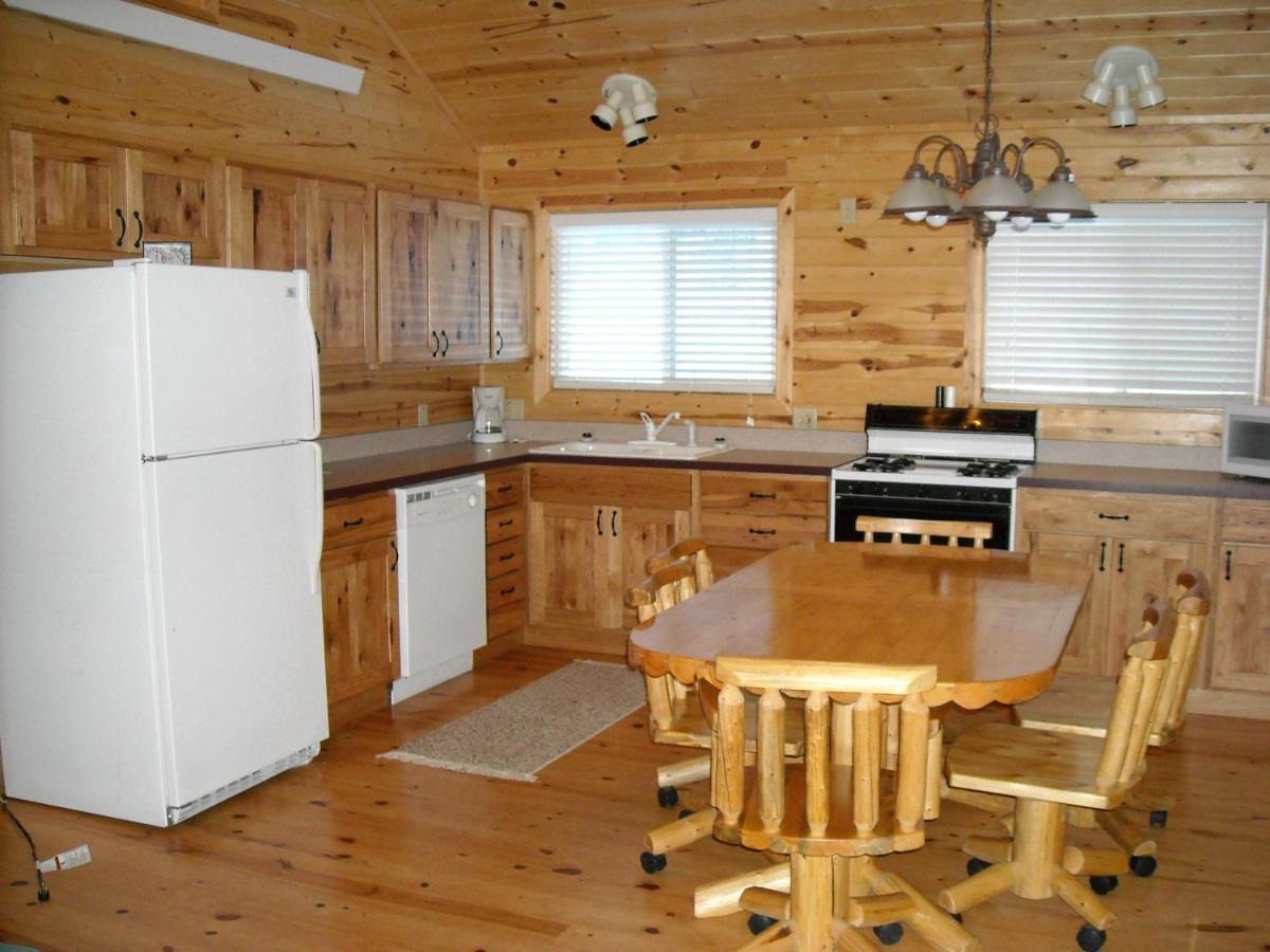  | Cole Cabins