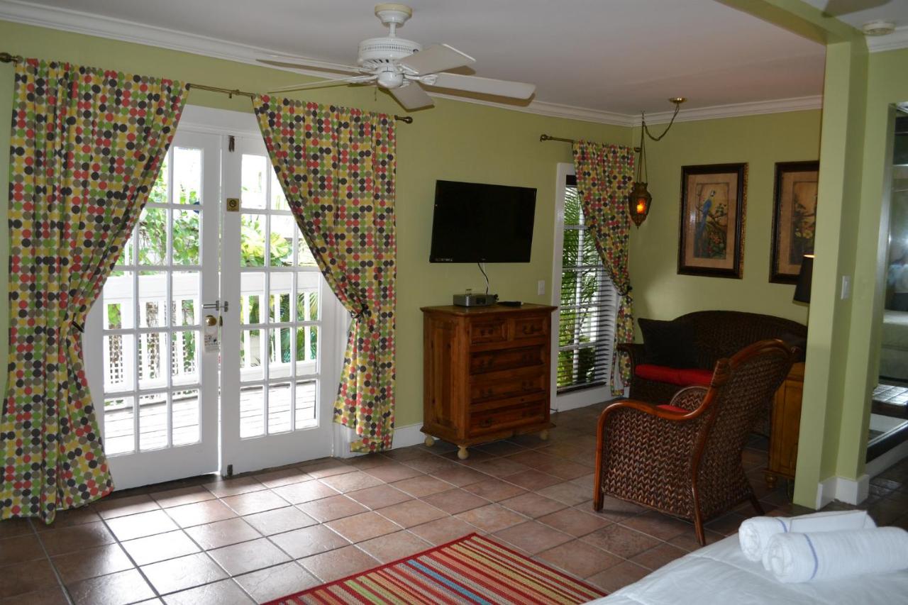  | La Te Da - Adult Only, 21 or older