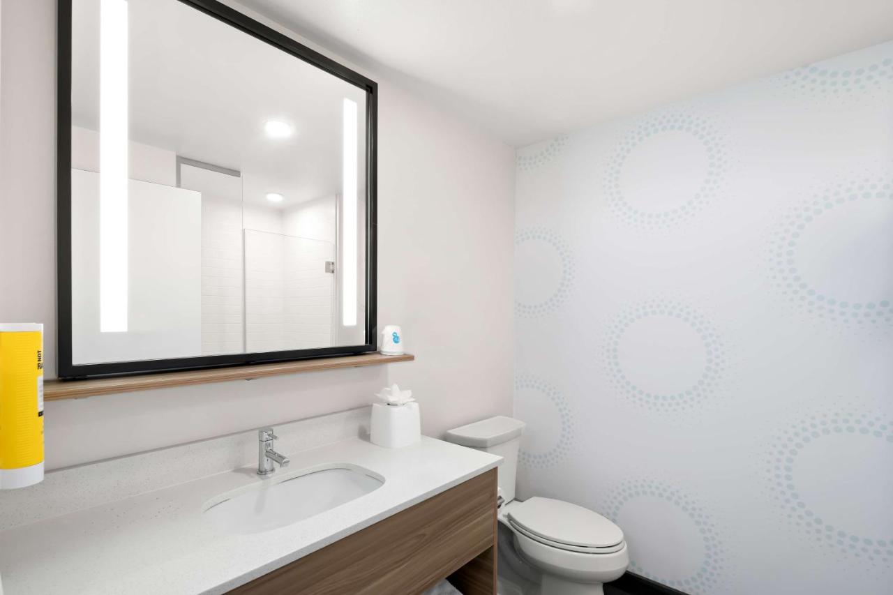 King Room - Hearing Accessible at Tru By Hilton Spokane Valley, WA