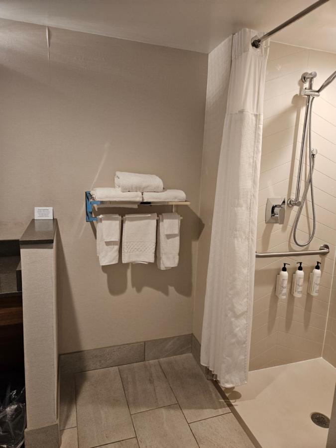 King Guest Room at Fairfield Inn & Suites Athens Marriott