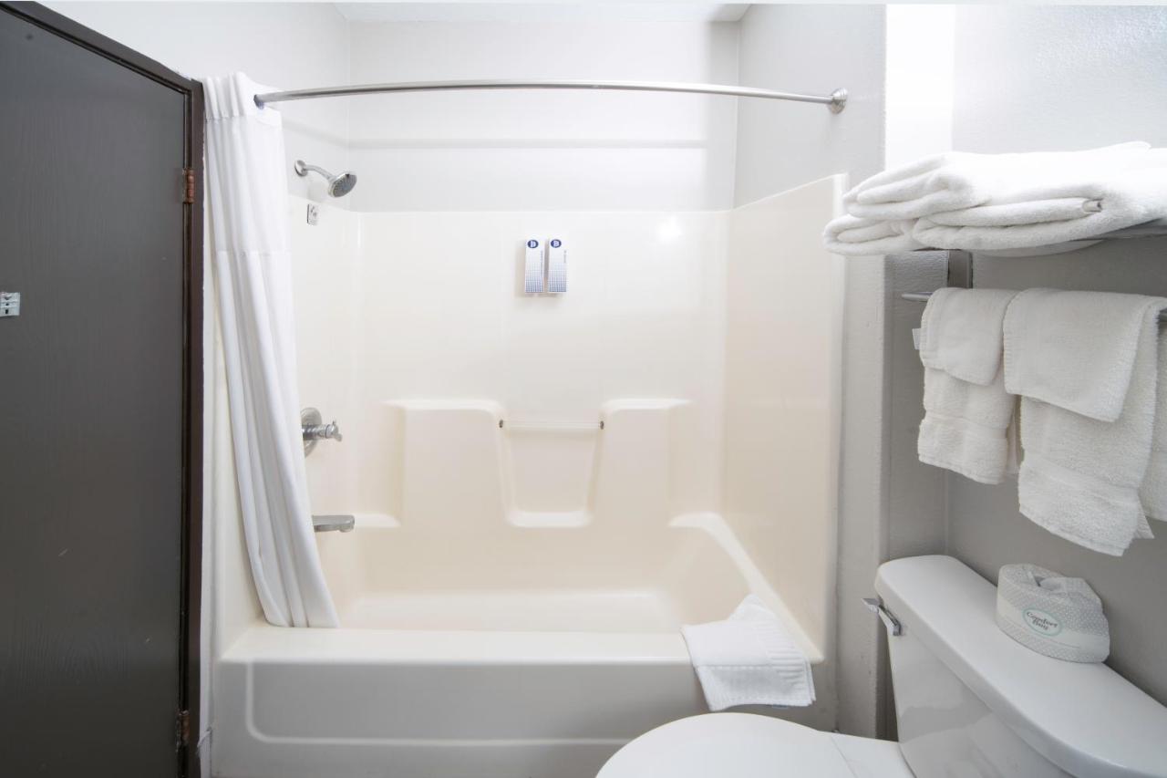 | BridgePointe Advantage by BPhotels
