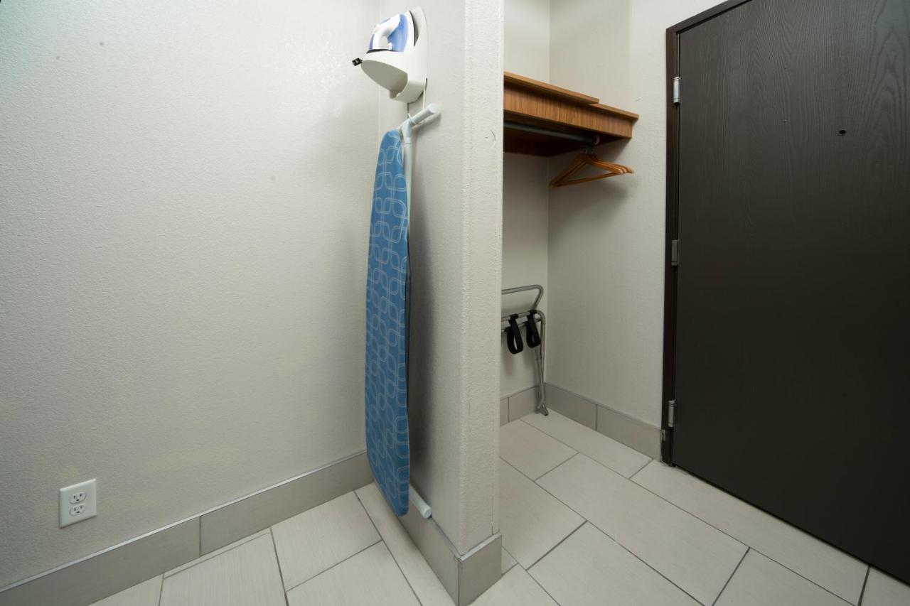 | BridgePointe Advantage by BPhotels
