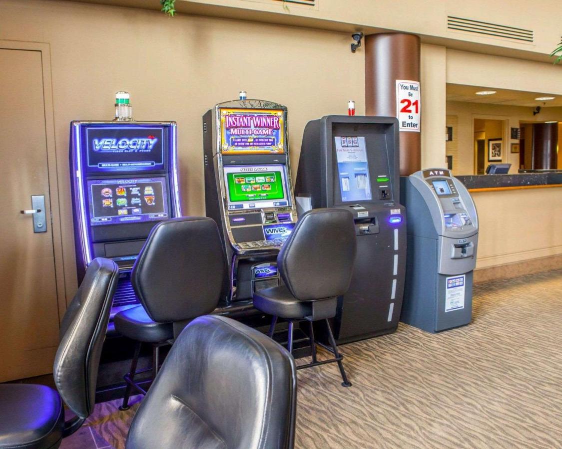 | Quality Inn & Suites Orland Park - Chicago
