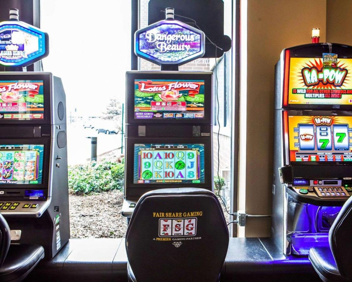 | Quality Inn & Suites Orland Park - Chicago