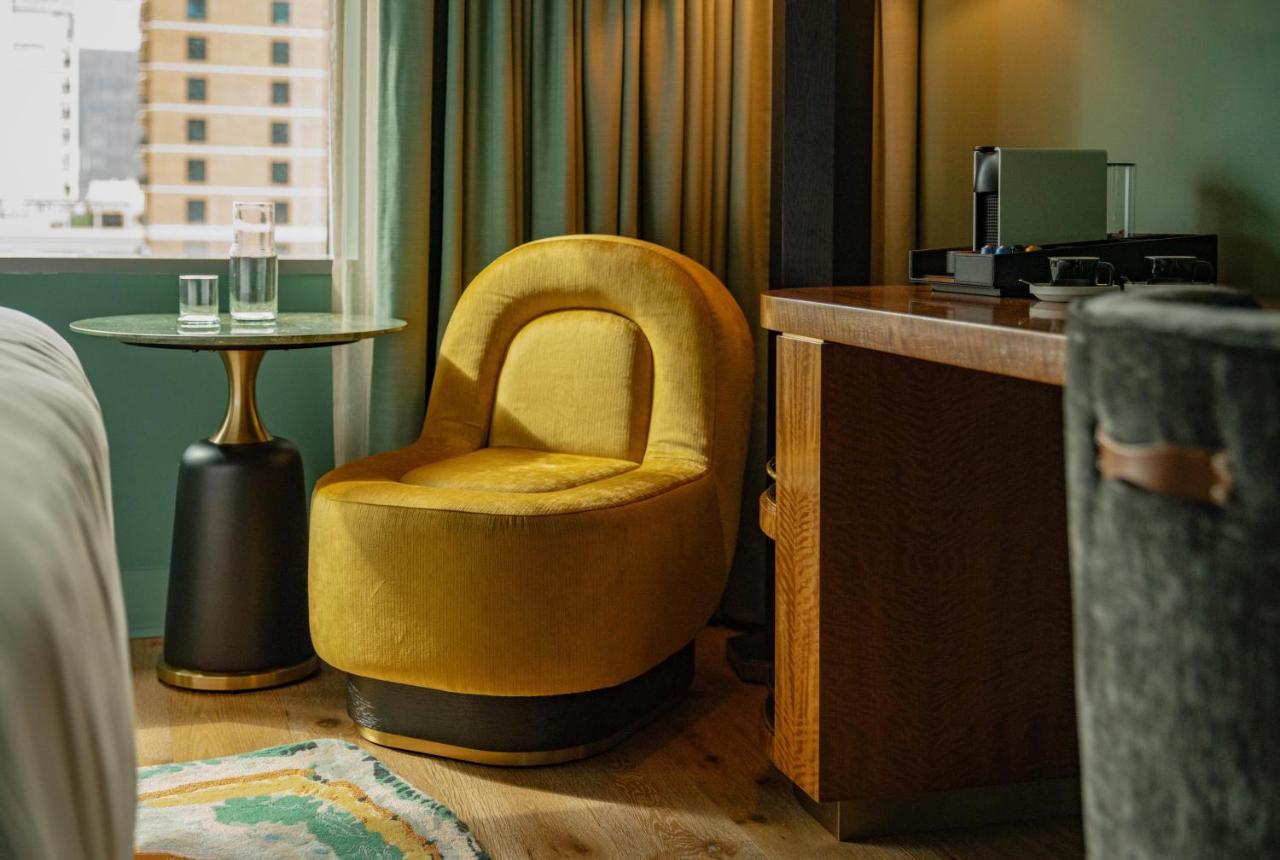 Fabulous Room, Guest room, 1 Queen at W Austin