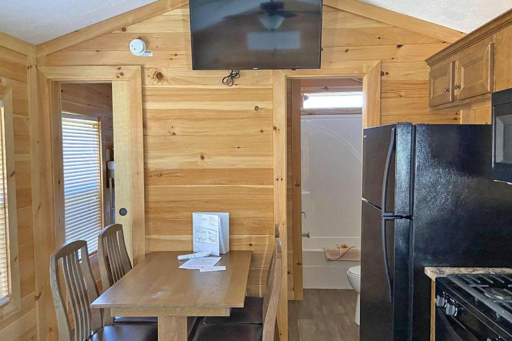 | Plymouth Rock Camping Resort Park Model 21