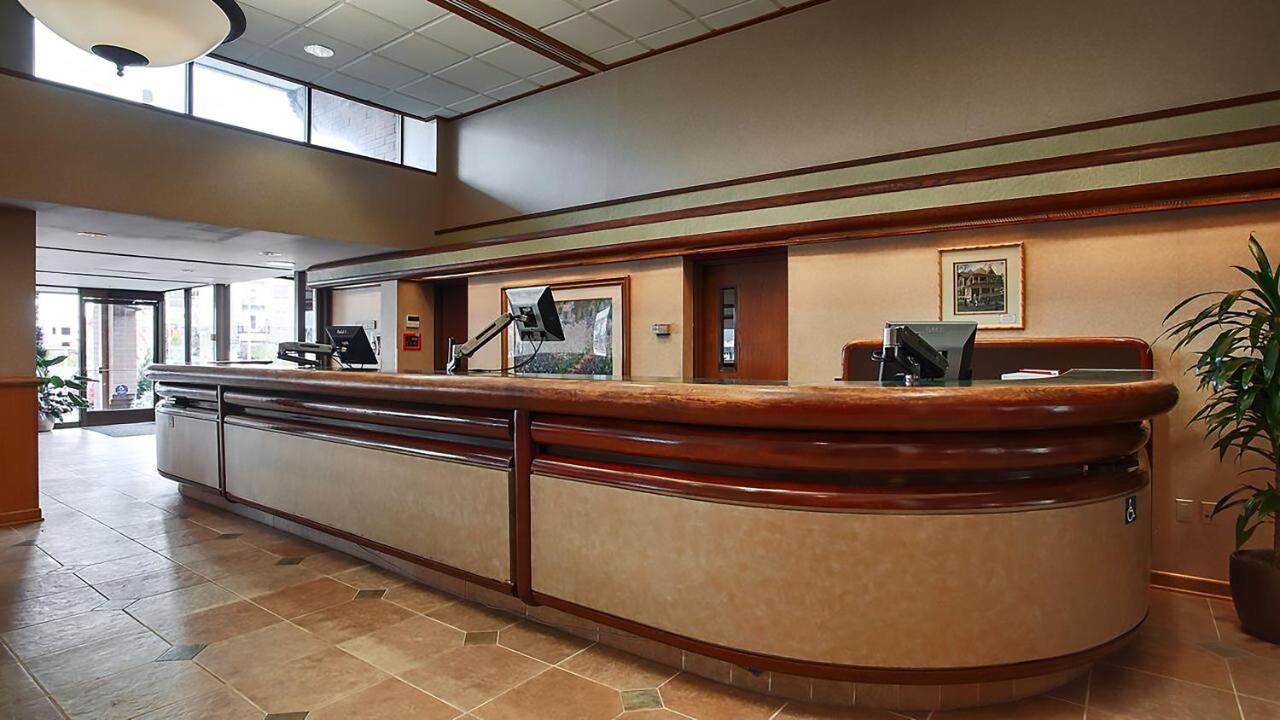 | University Place Hotel and Conference Center
