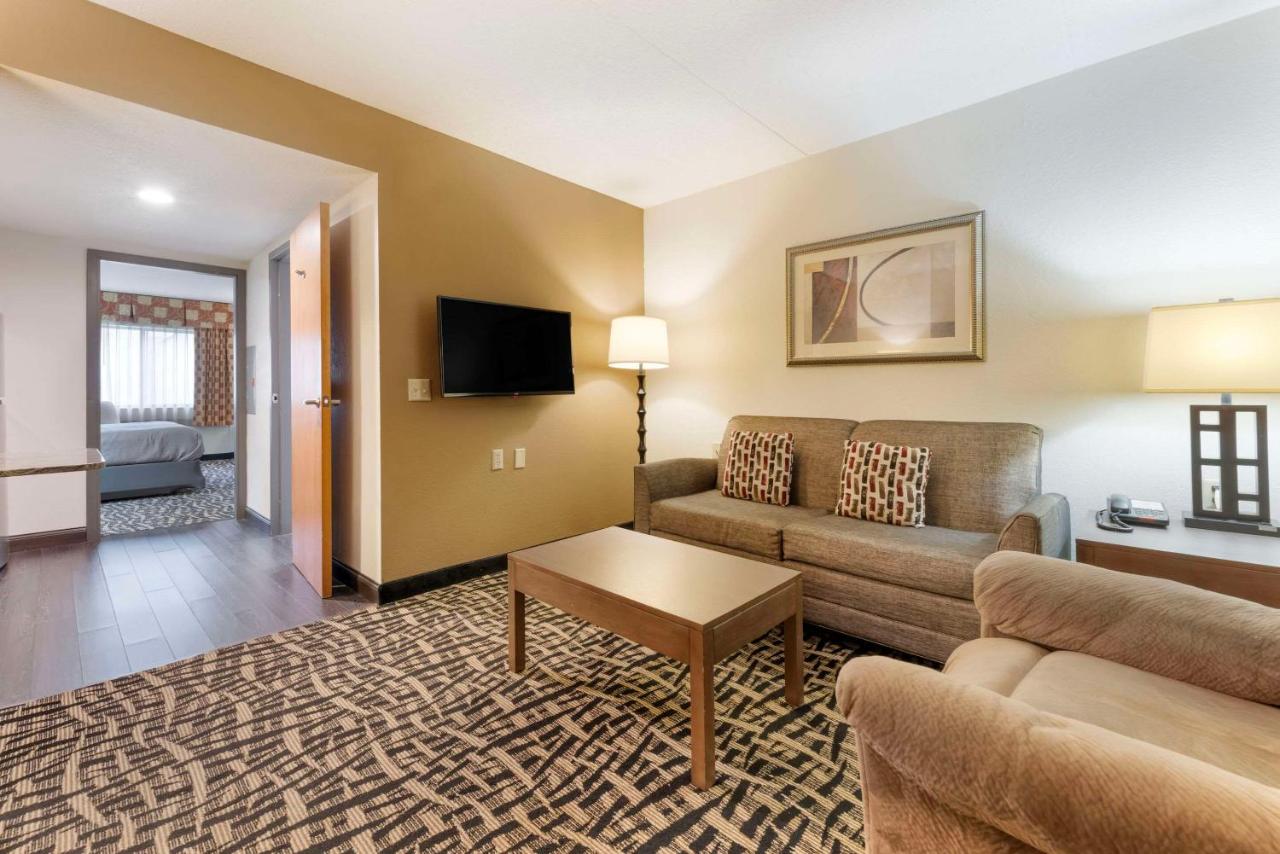  | Quality Inn & Suites Mayo Clinic Area