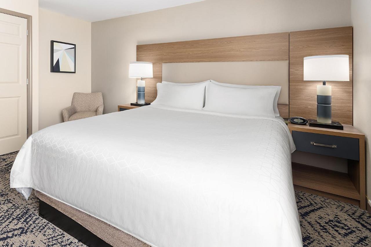 | Candlewood Suites Chambersburg, an IHG Hotel