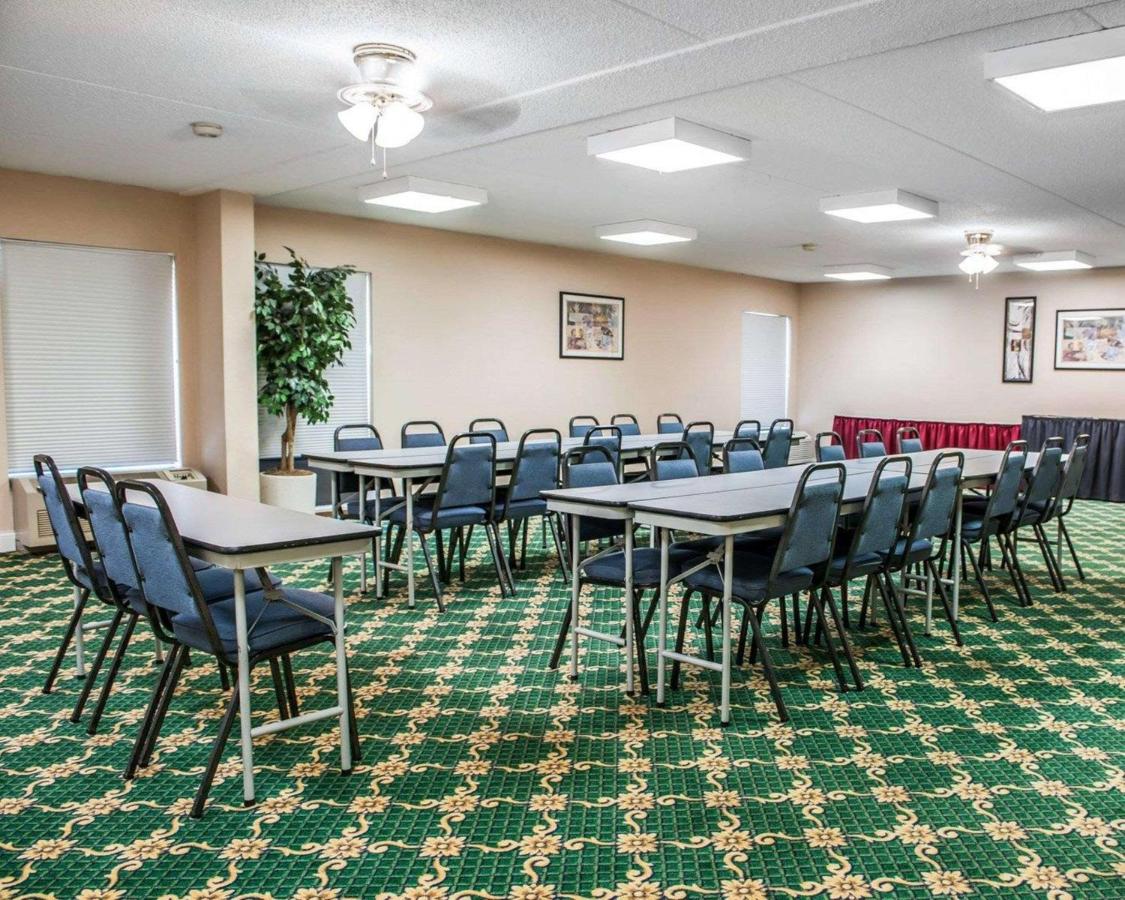 | Quality Inn Rochester