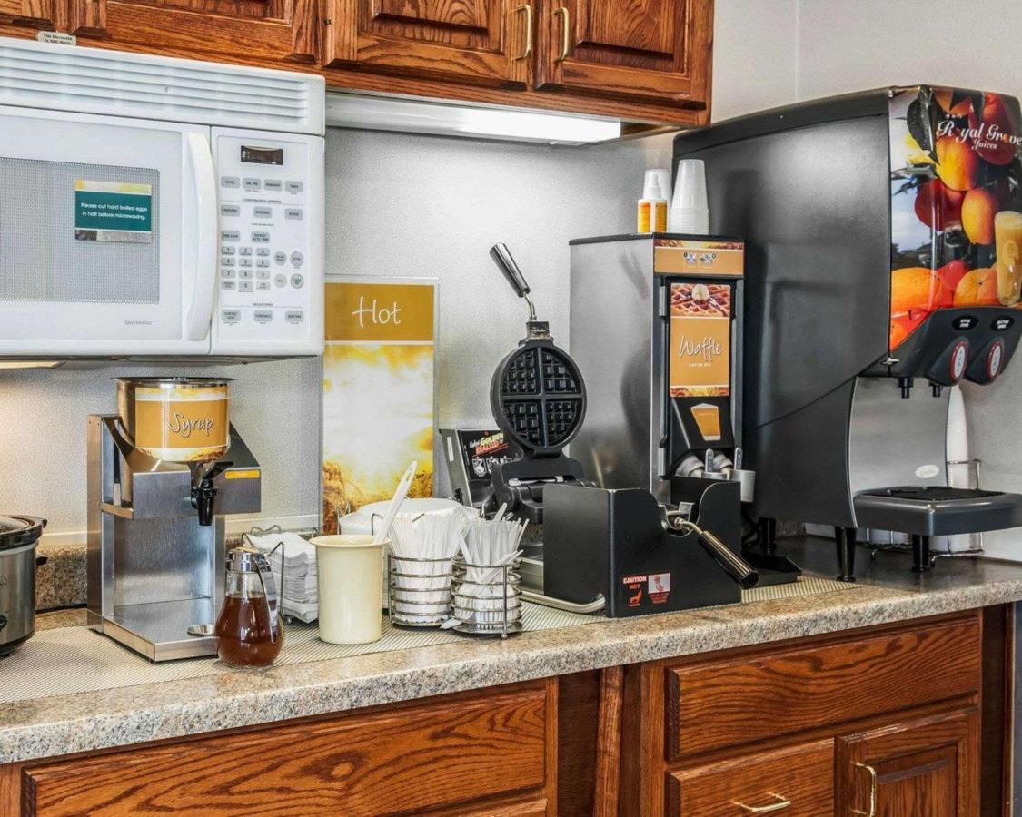 | Quality Inn Rochester