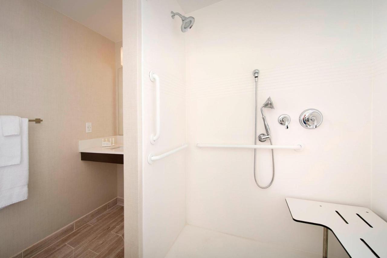  | TownePlace Suites by Marriott Alexandria Fort Belvoir