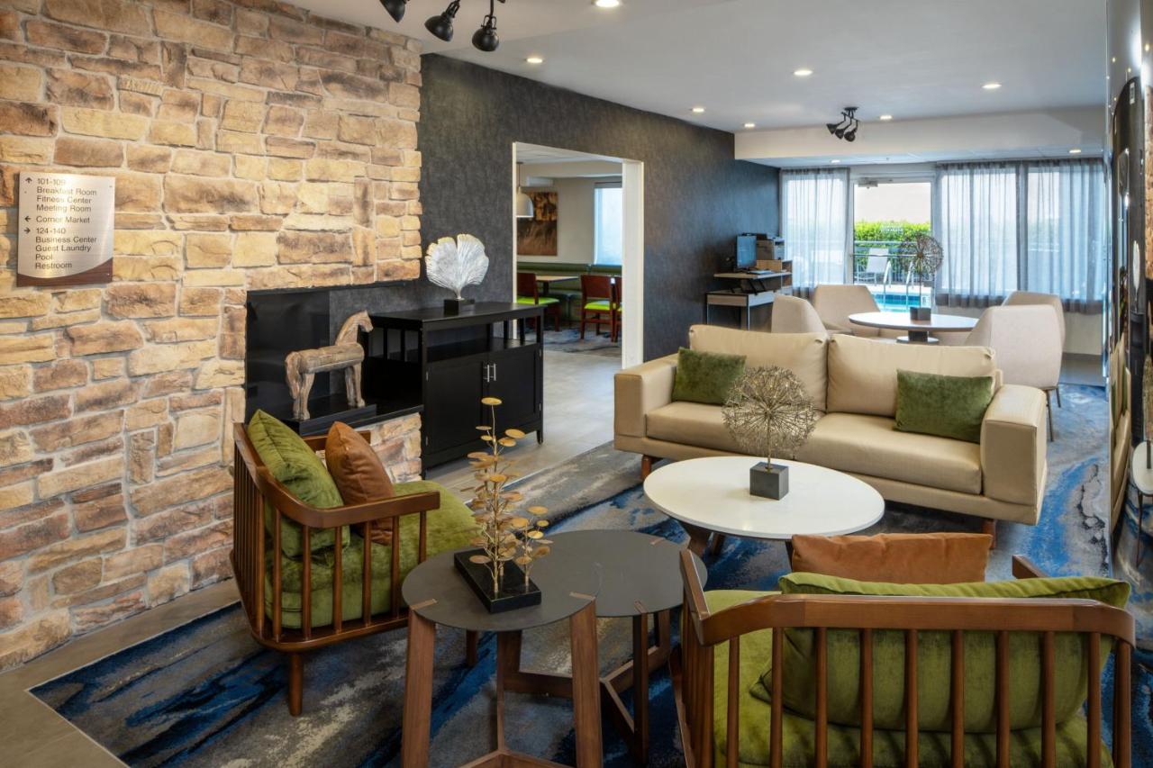 | Fairfield Inn & Suites by Marriott Ft. Myers/Cape Coral