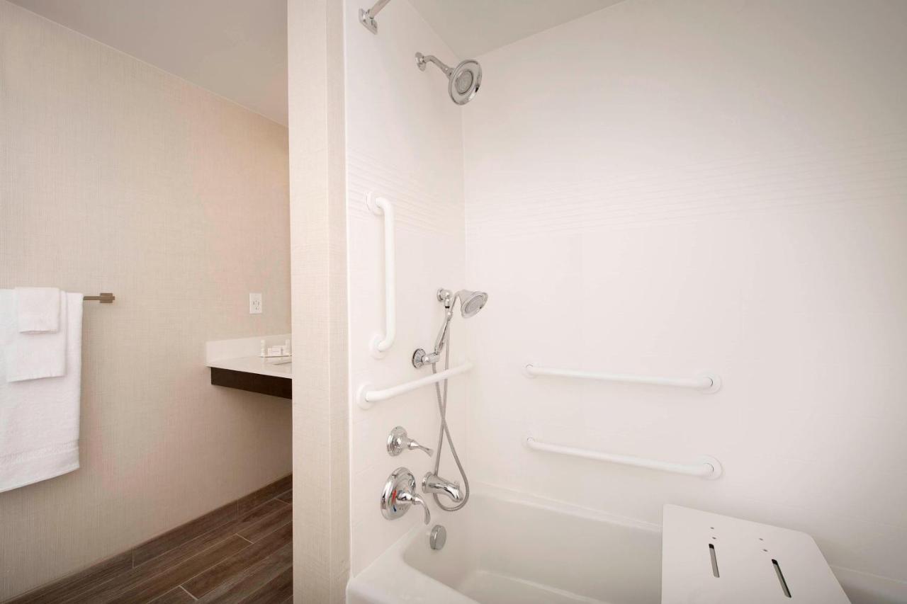  | TownePlace Suites by Marriott Alexandria Fort Belvoir