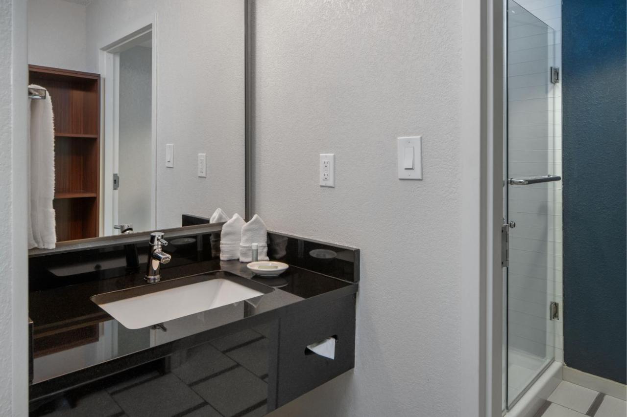 | Fairfield Inn & Suites by Marriott Ft. Myers/Cape Coral