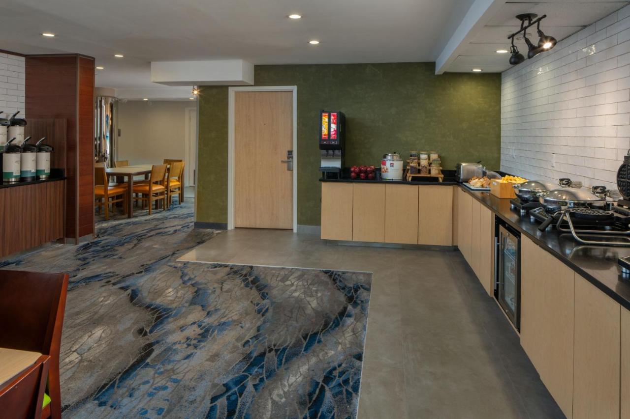 | Fairfield Inn & Suites by Marriott Ft. Myers/Cape Coral