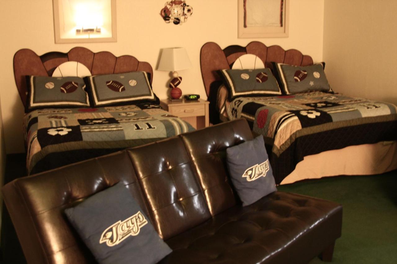  | Gladstone Inn and Suites