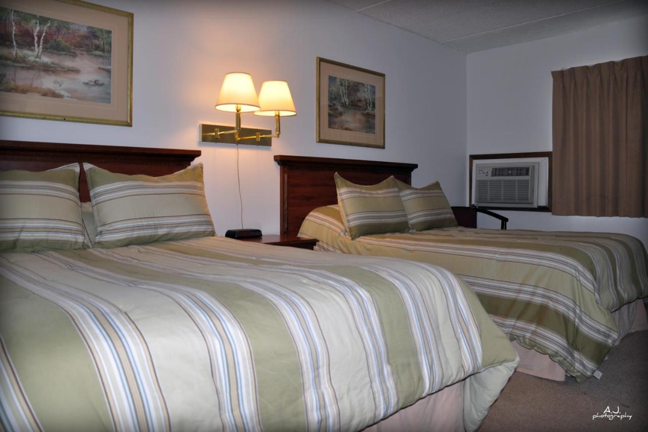  | Gladstone Inn and Suites