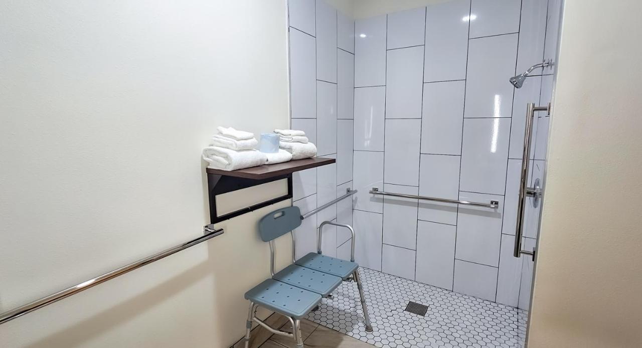 Queen Room with Two Queen Beds - Disability Access at La Quinta Inn & Suites by Wyndham Dallas Mesquite