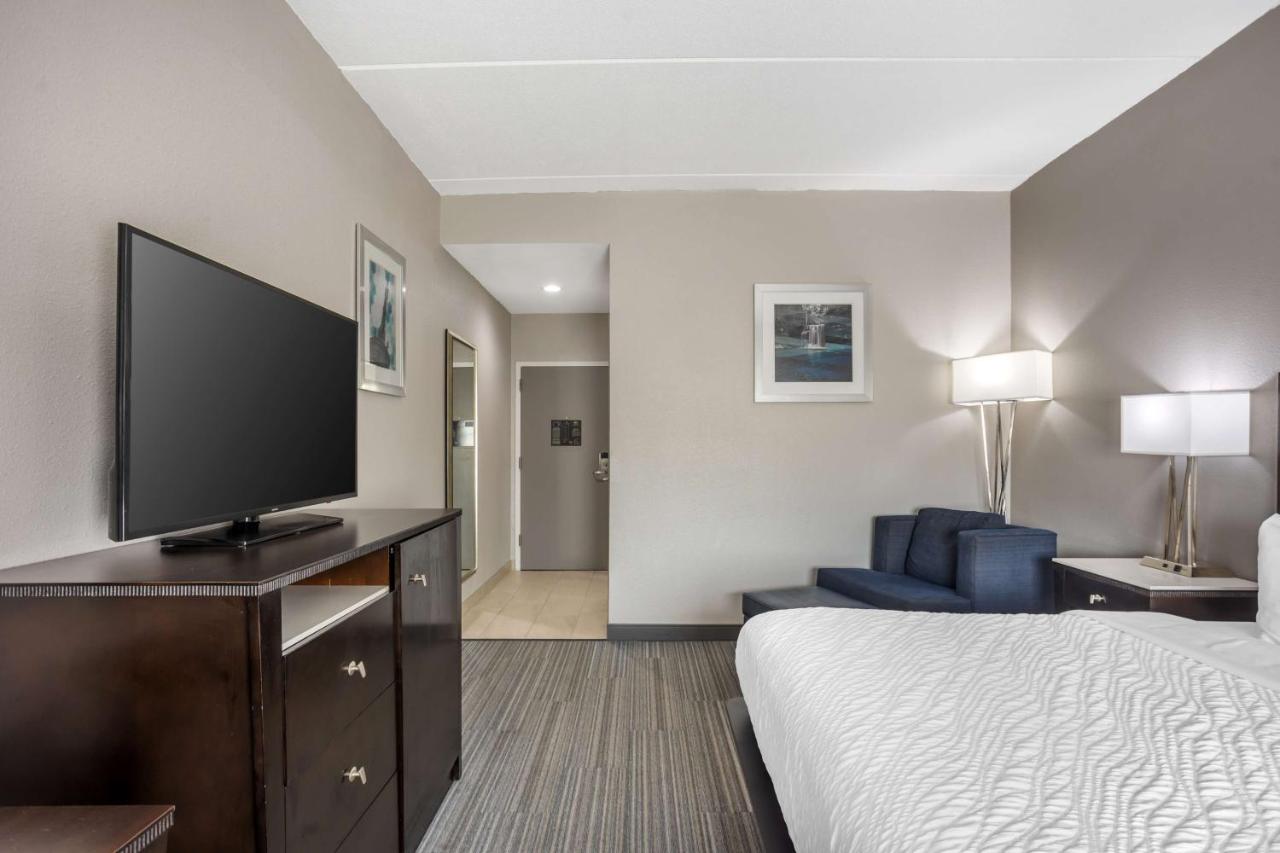 | Best Western Plus Wilkes Barre-Scranton Airport Hotel