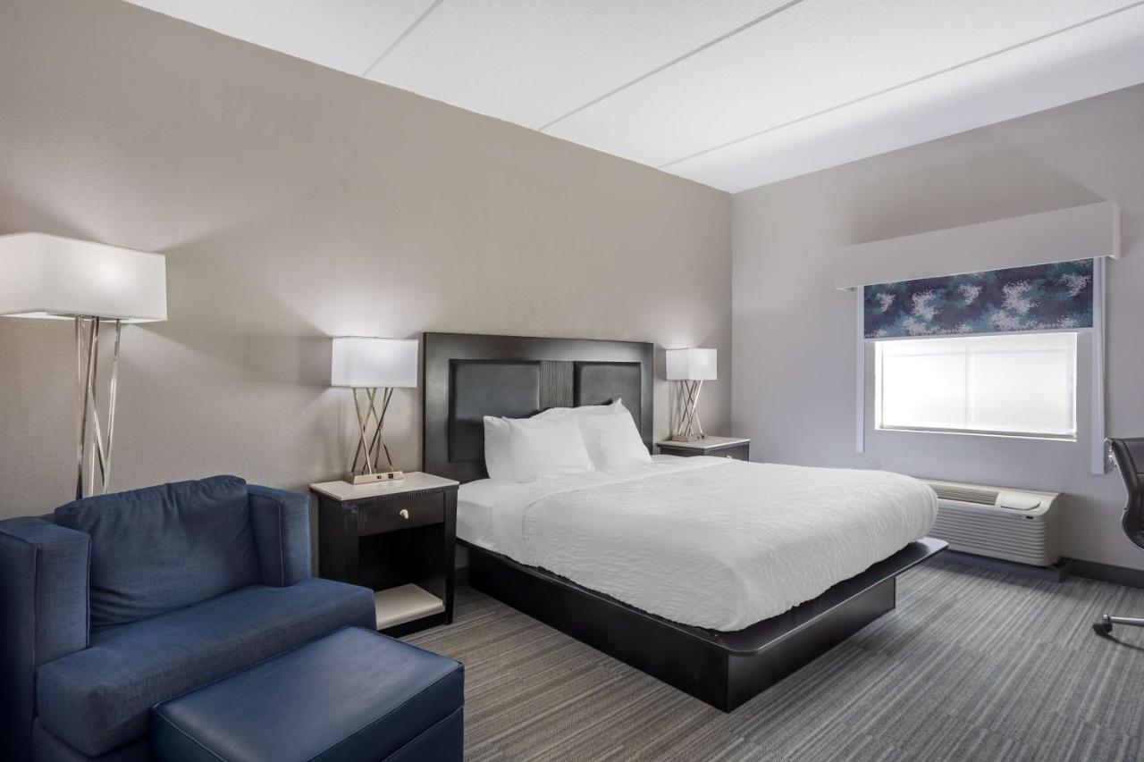 King Room at Best Western Plus Wilkes Barre-Scranton Airport Hotel