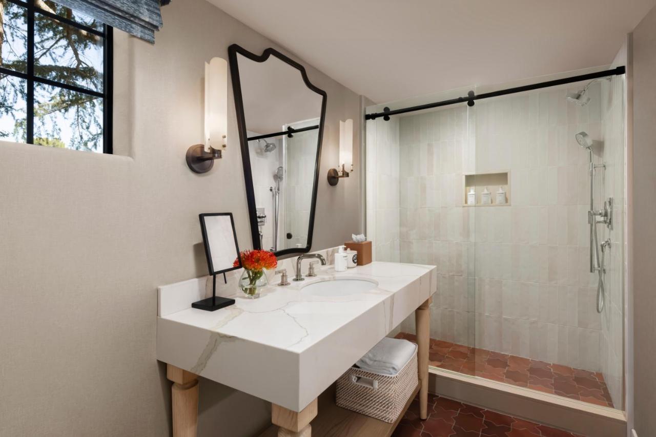  | Paso Robles Inn