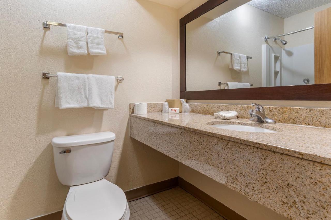  | Americas Best Value Inn & Suites-Texas City/La Marque