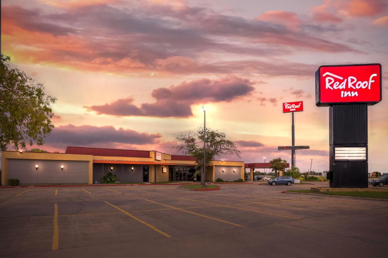 | Americas Best Value Inn & Suites-Texas City/La Marque