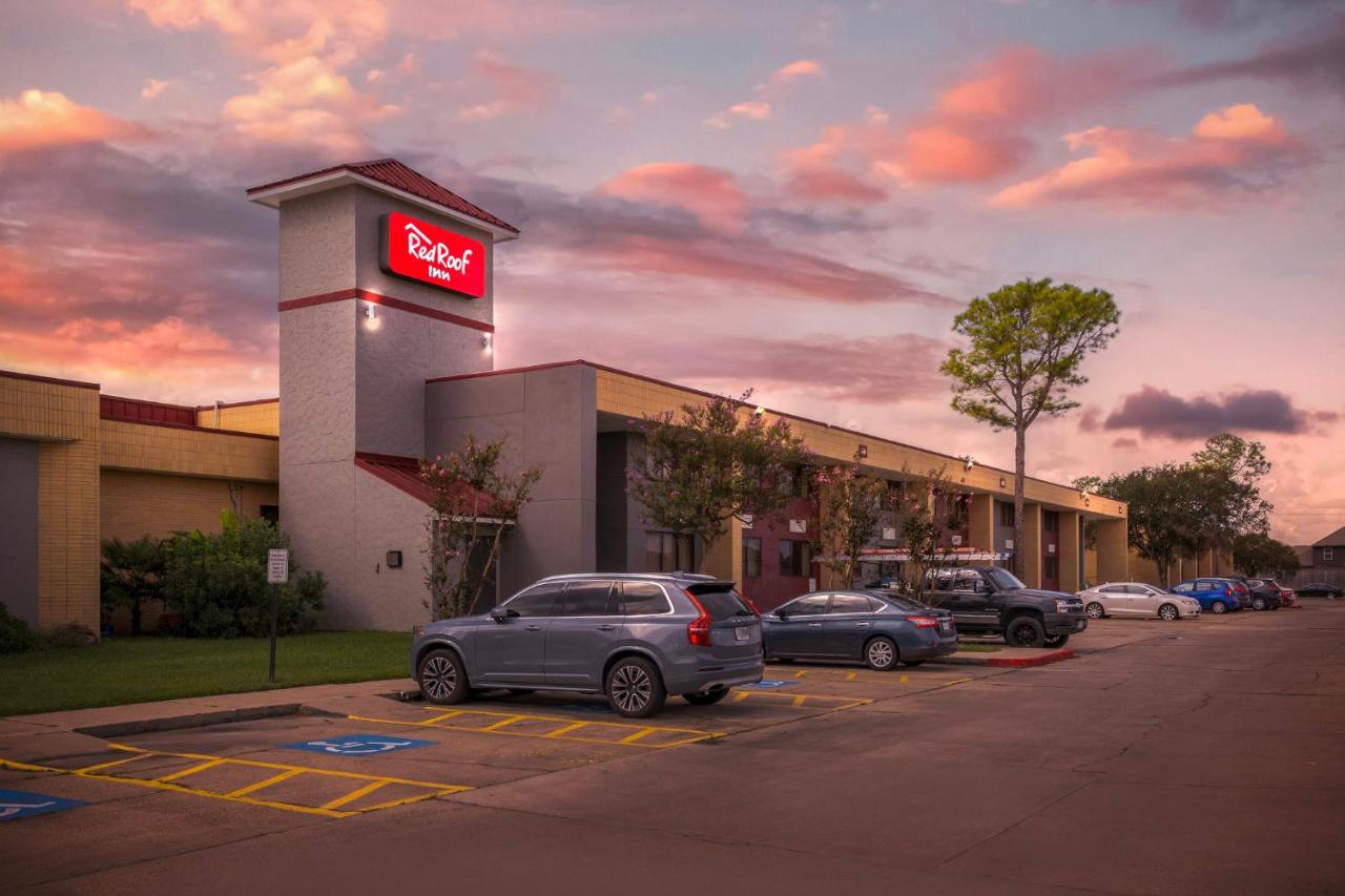| Americas Best Value Inn & Suites-Texas City/La Marque