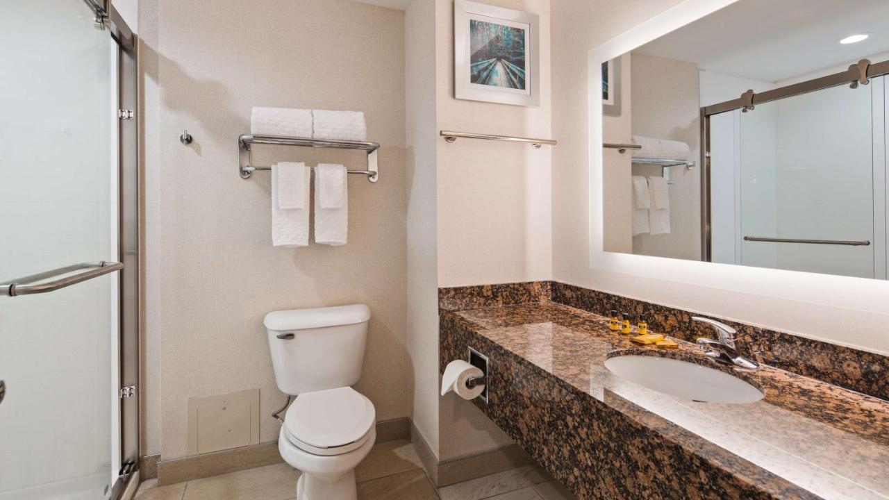 | Best Western Plus Wilkes Barre-Scranton Airport Hotel