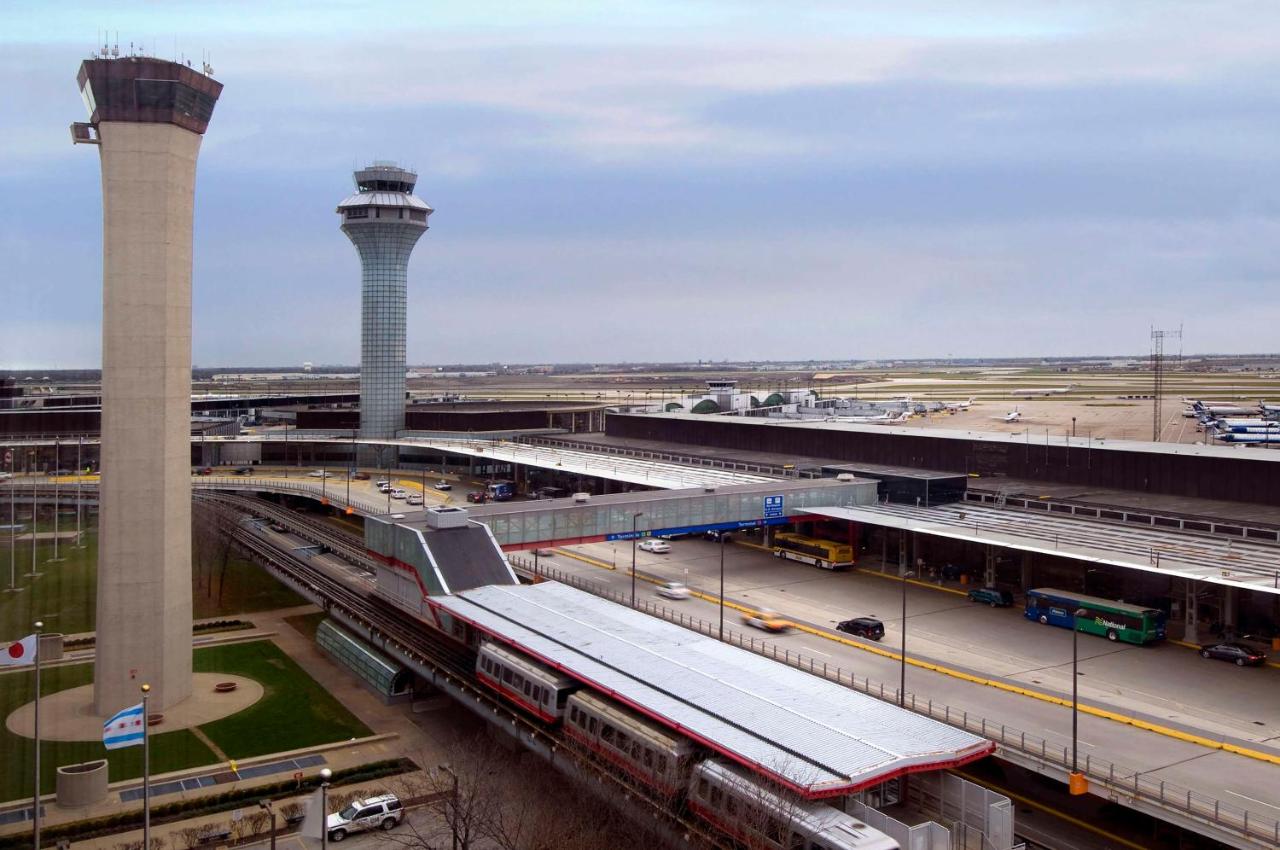  | Hilton Chicago O'Hare Airport