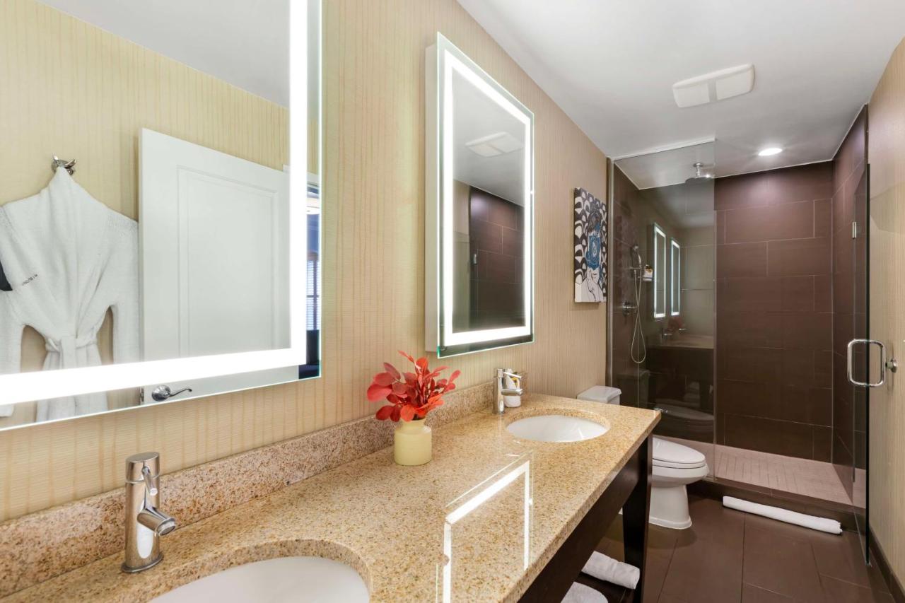  | Best Western Plus Hawthorne Terrace Hotel