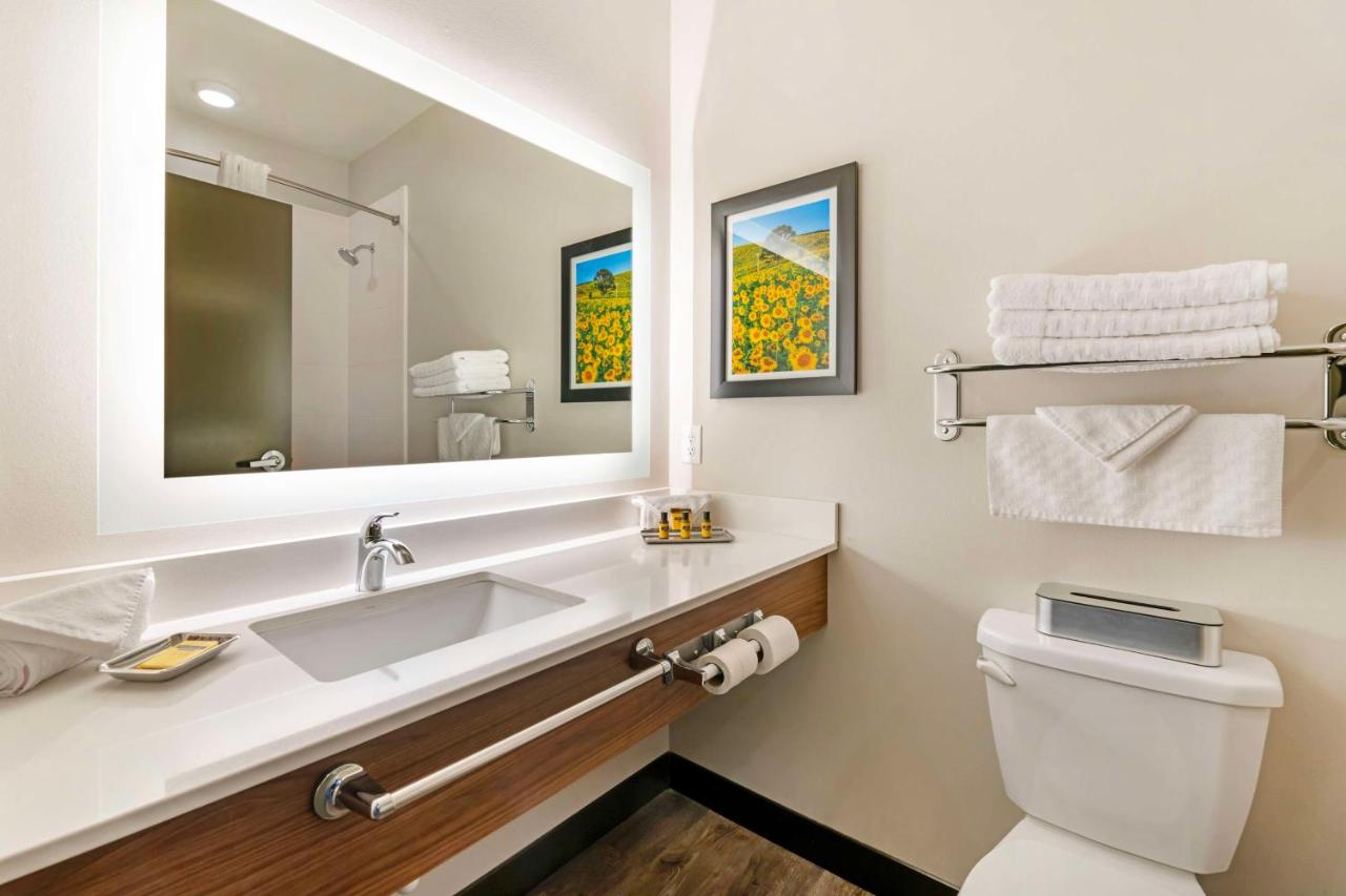 Queen Room with Two Queen Beds at Best Western Plus Jefferson