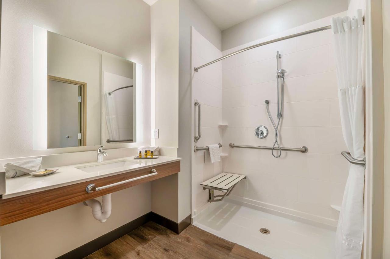 King Room with Mobility Accessible Roll-In Shower at Best Western Plus Jefferson