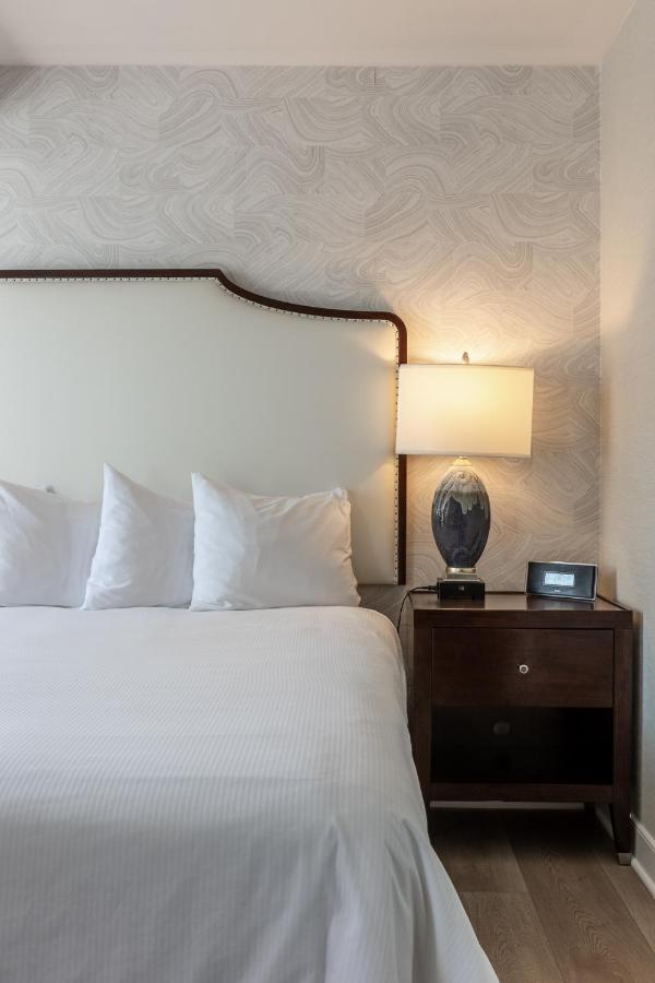King Room - Disability Access at The Georgetown Inn