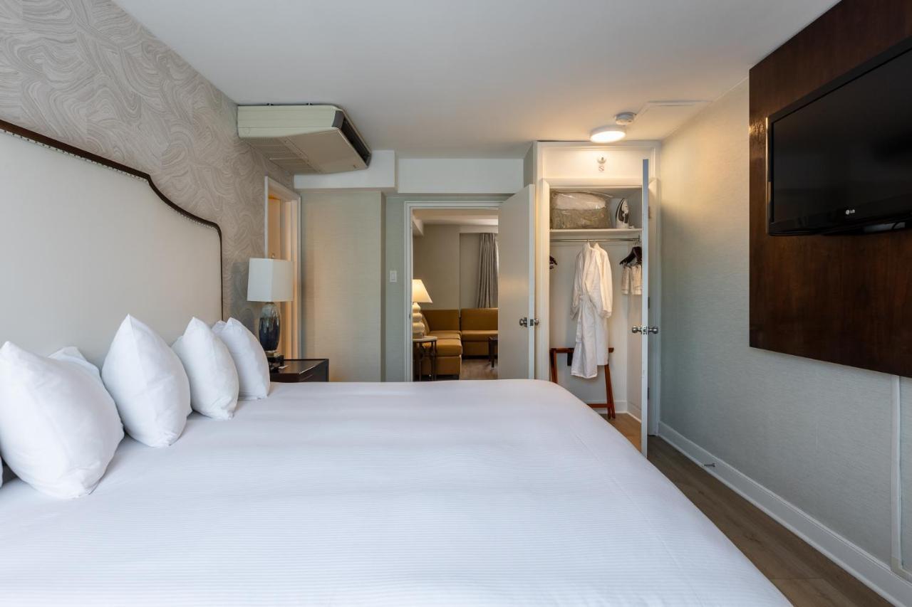 Georgetown Suite with King Bed at The Georgetown Inn