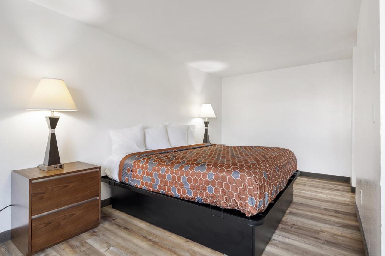 | Kennewick Inn & Suites Tri Cities