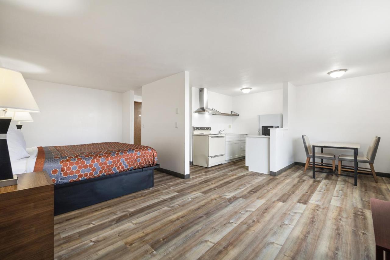 | Kennewick Inn & Suites Tri Cities