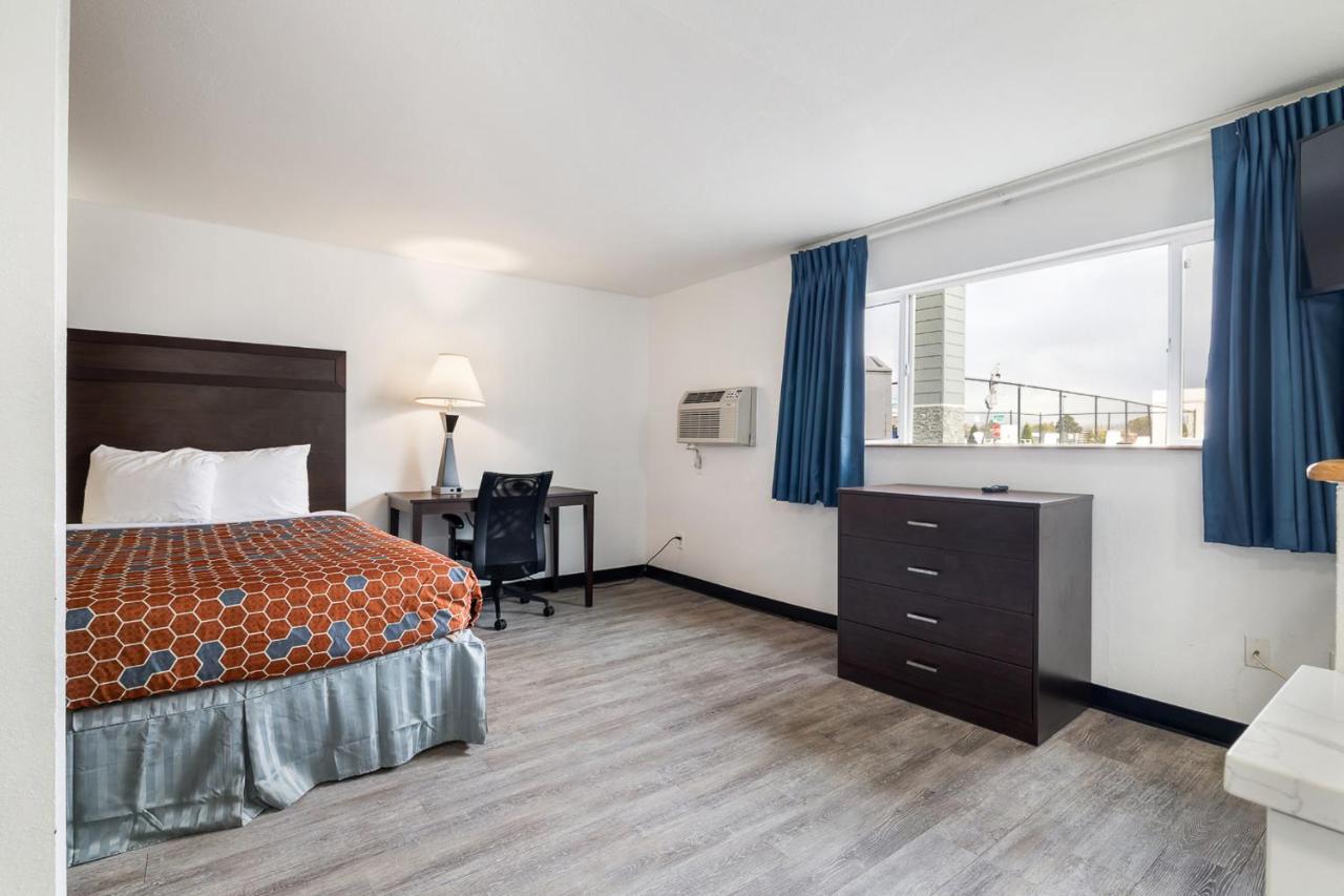 | Kennewick Inn & Suites Tri Cities