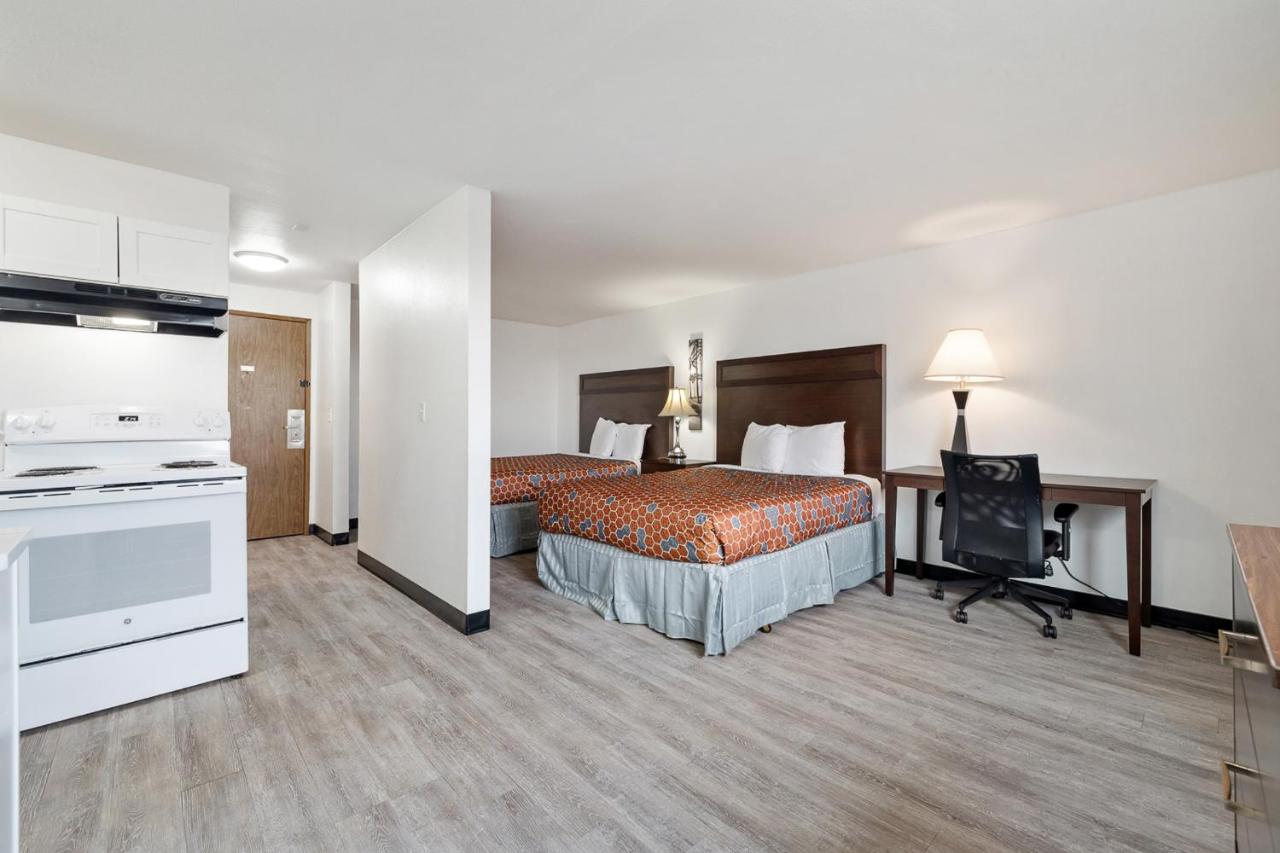 | Kennewick Inn & Suites Tri Cities