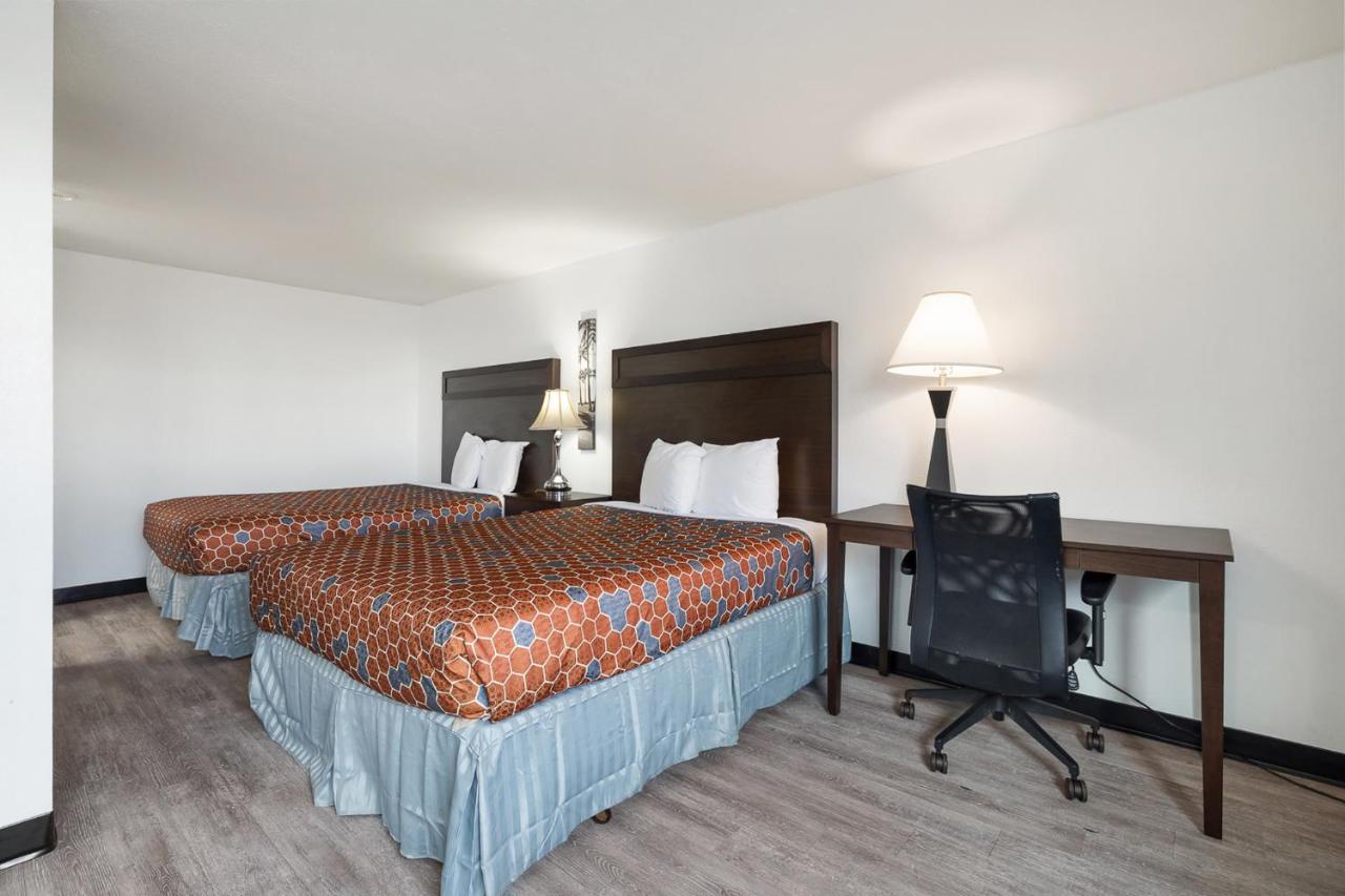 | Kennewick Inn & Suites Tri Cities