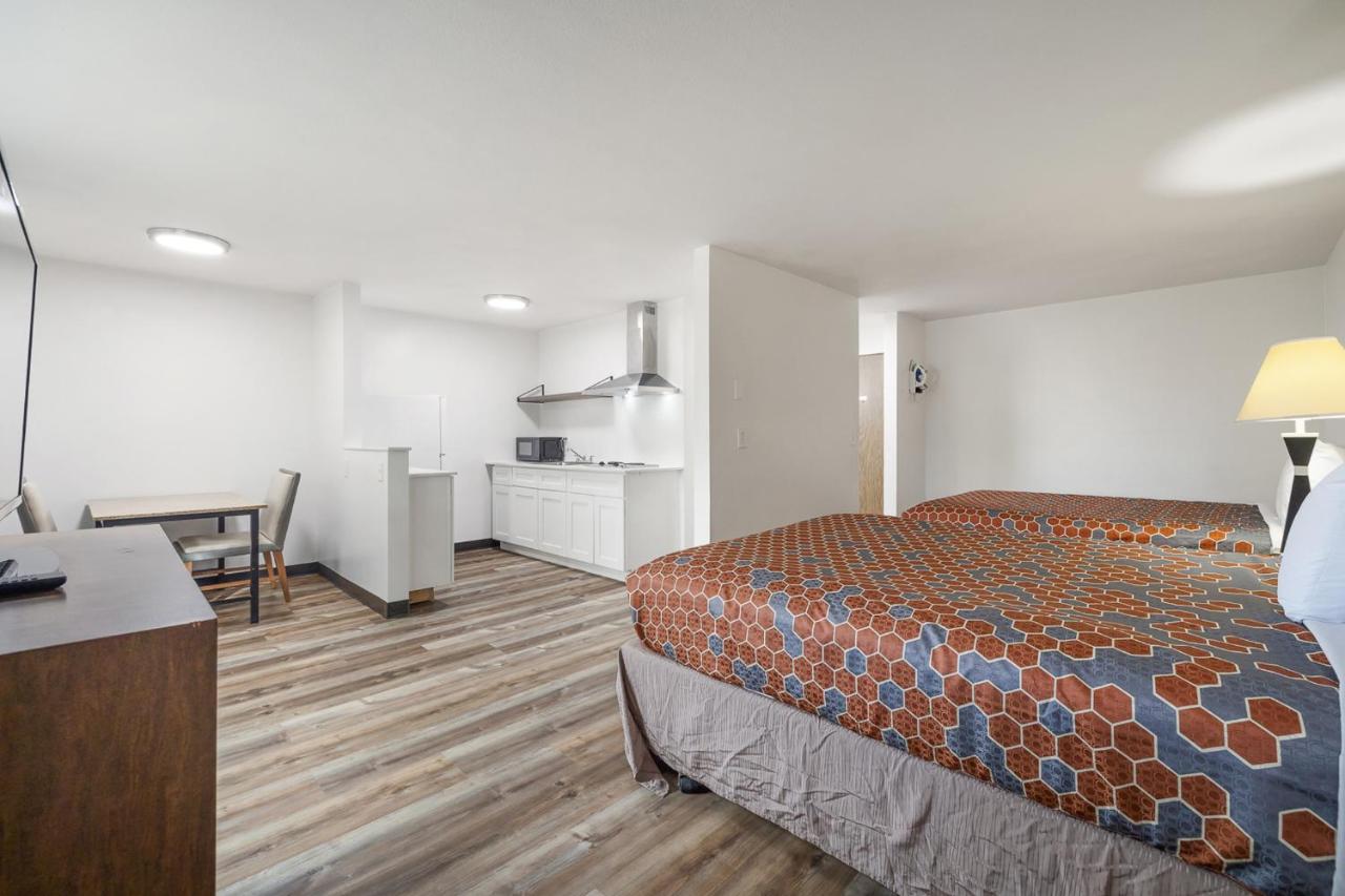 | Kennewick Inn & Suites Tri Cities