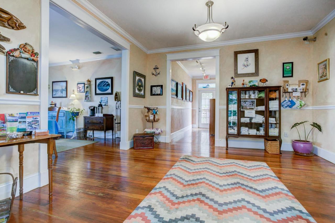  | Anchor Inn NSB Bed and Breakfast