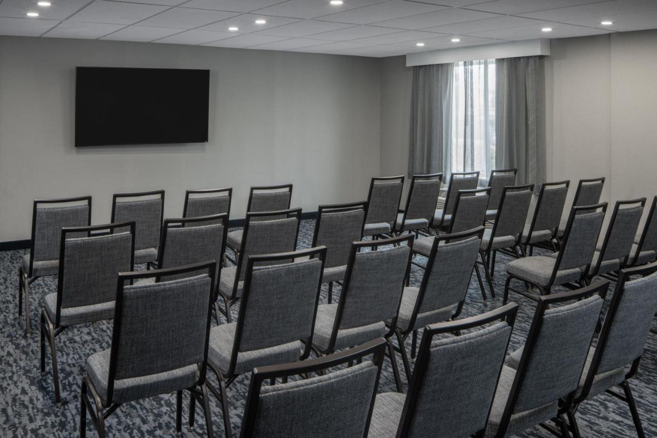 | Fairfield Inn & Suites by Marriott Ft. Myers/Cape Coral