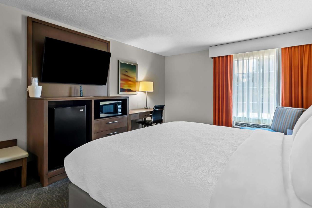 Room #17478546 at Best Western Niceville - Eglin AFB Hotel