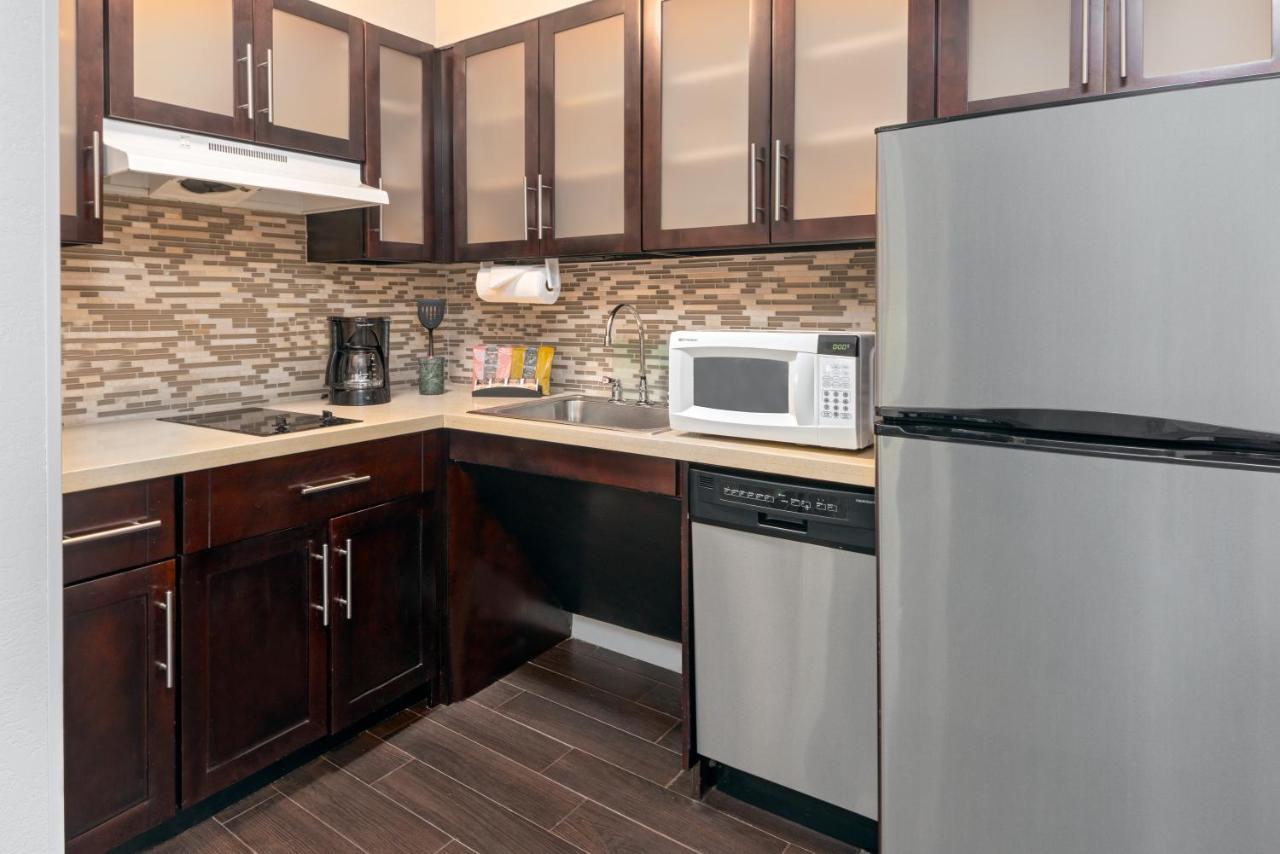 | Staybridge Suites Miami Doral Area, an IHG Hotel