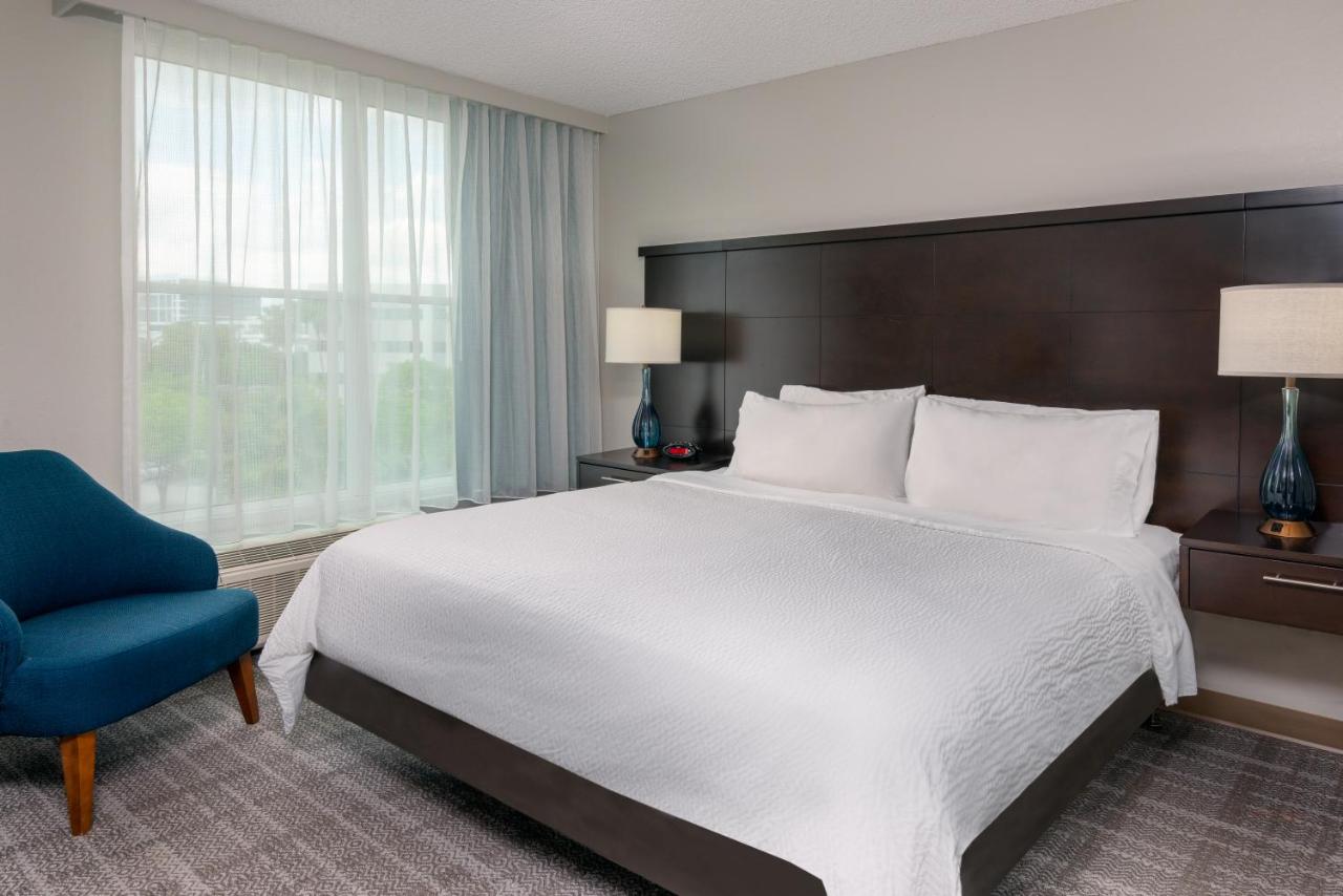 | Staybridge Suites Miami Doral Area, an IHG Hotel